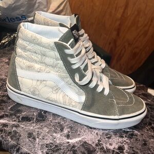 Men’s Vans Sk8 Hi Desert Skulls Grape Leaf Floral High Top Sneakers Army Green